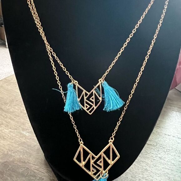 Women’s EUC Boho Layered tassel geometric necklace. - Picture 3 of 7